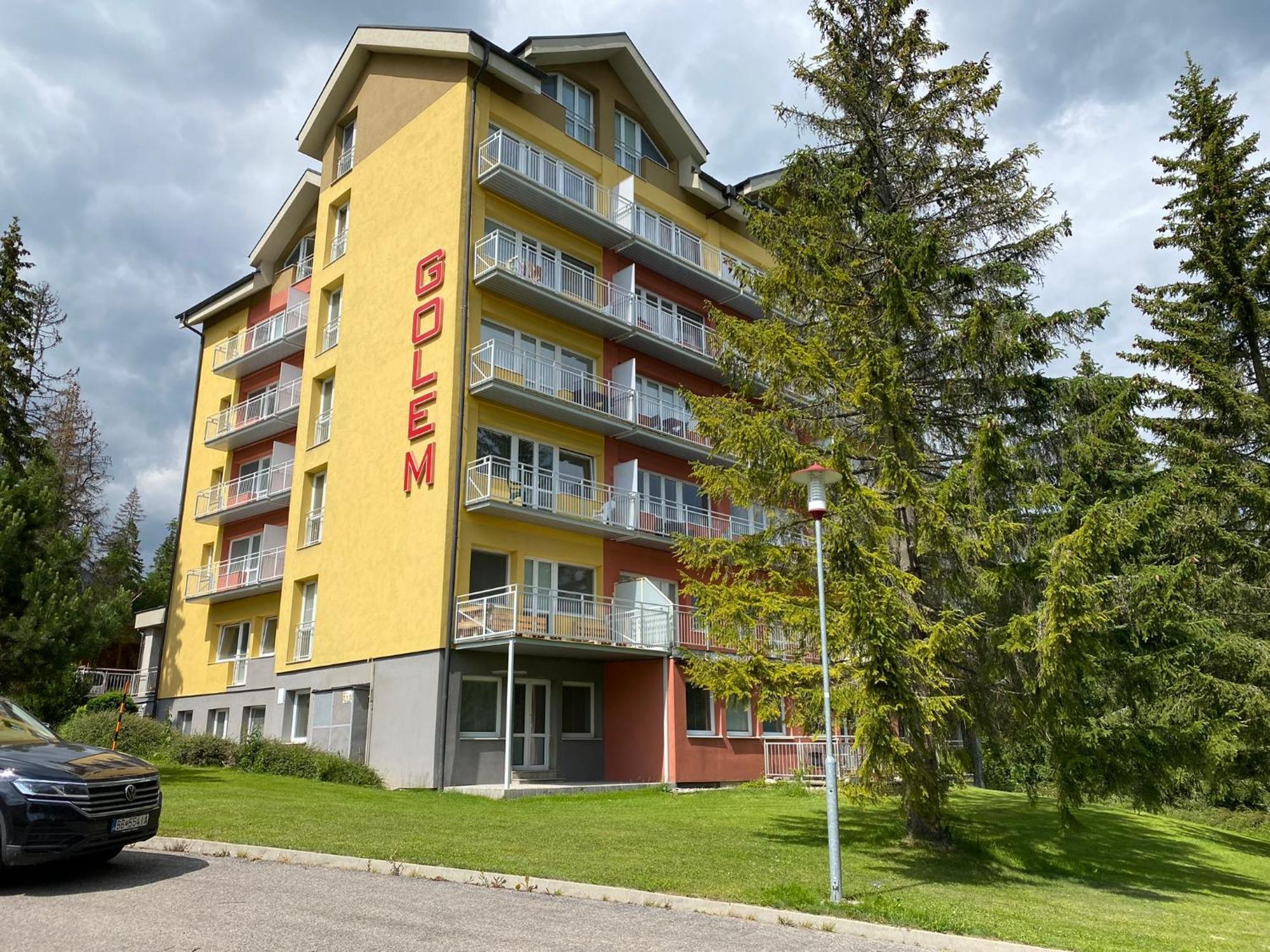 A1 Golem Apartment
